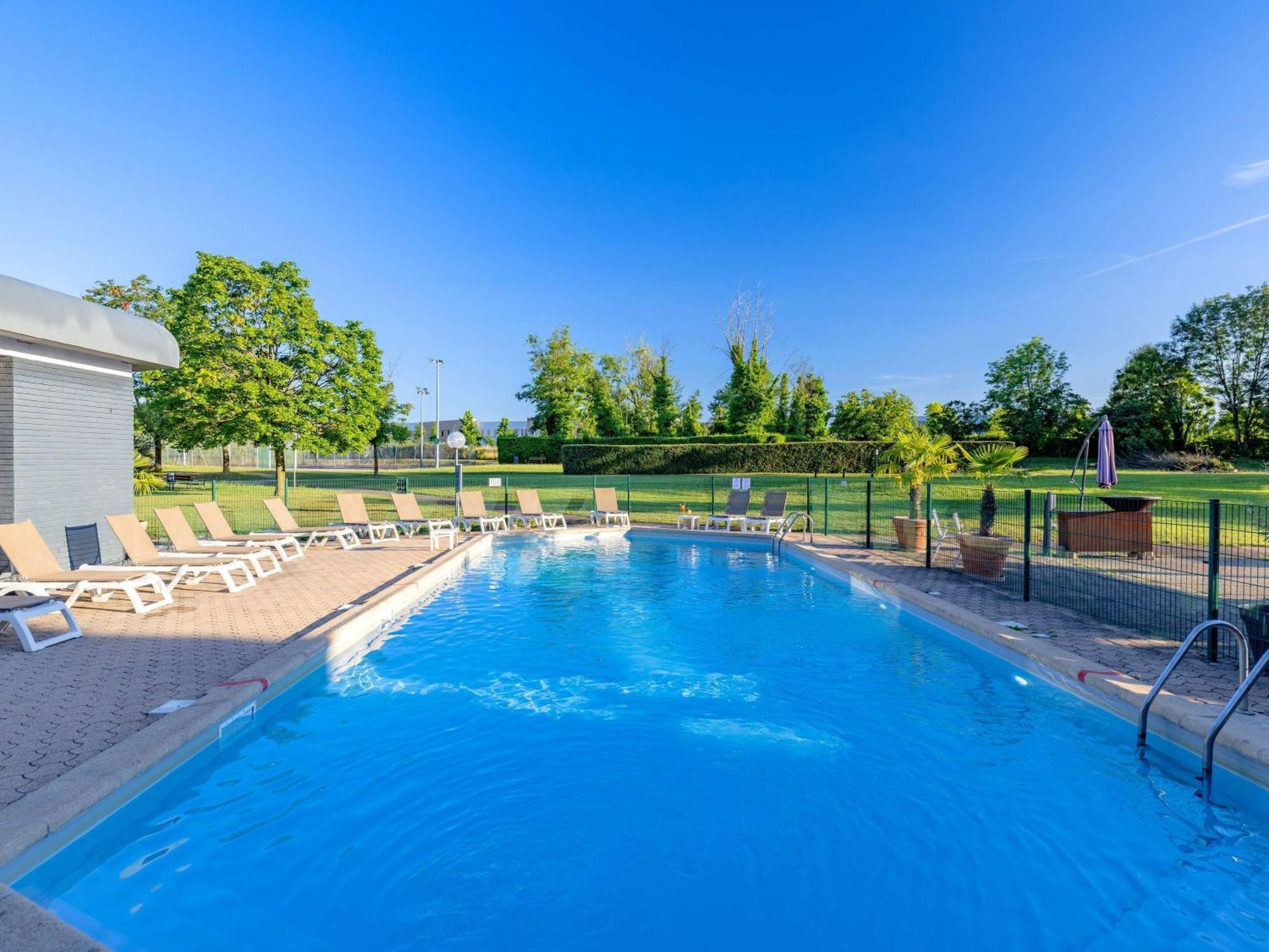 Mercure Lyon Est Villefontaine Kültér fotó